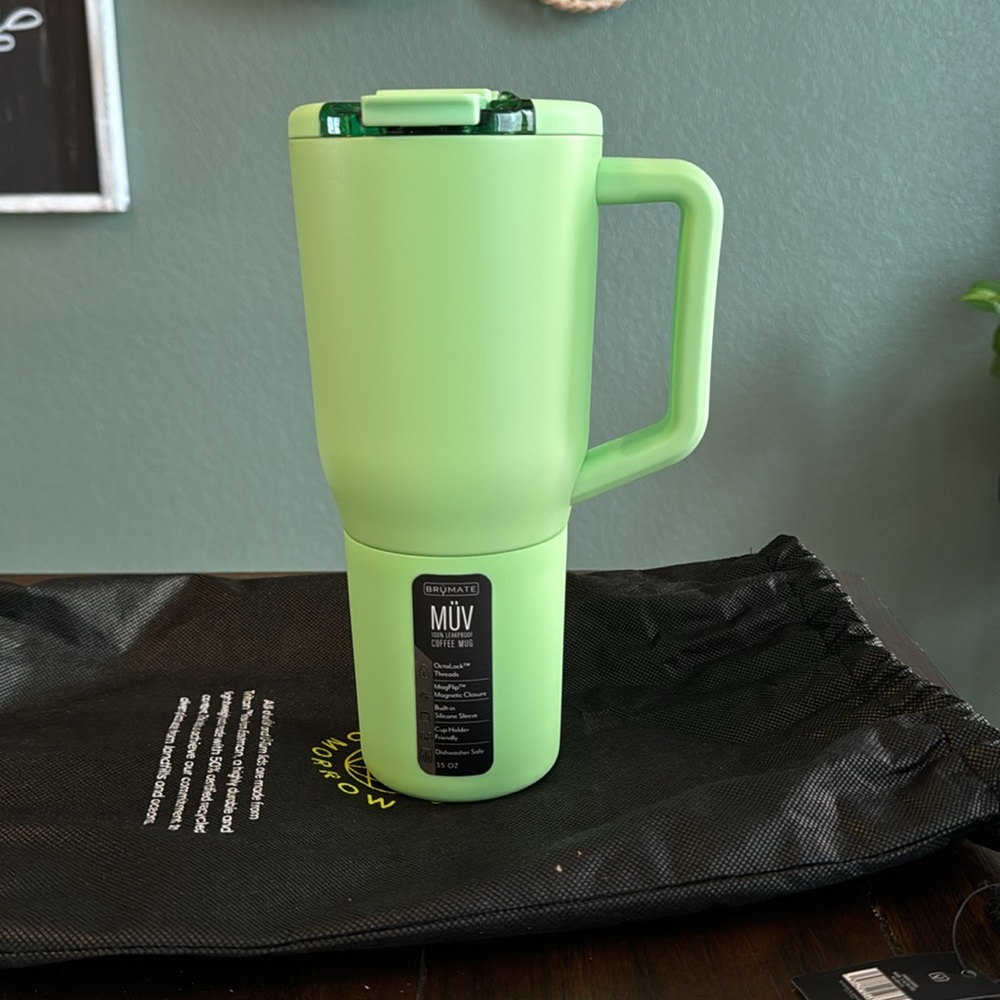 BruMate Müv 35oz in Limited Edition Kiwi